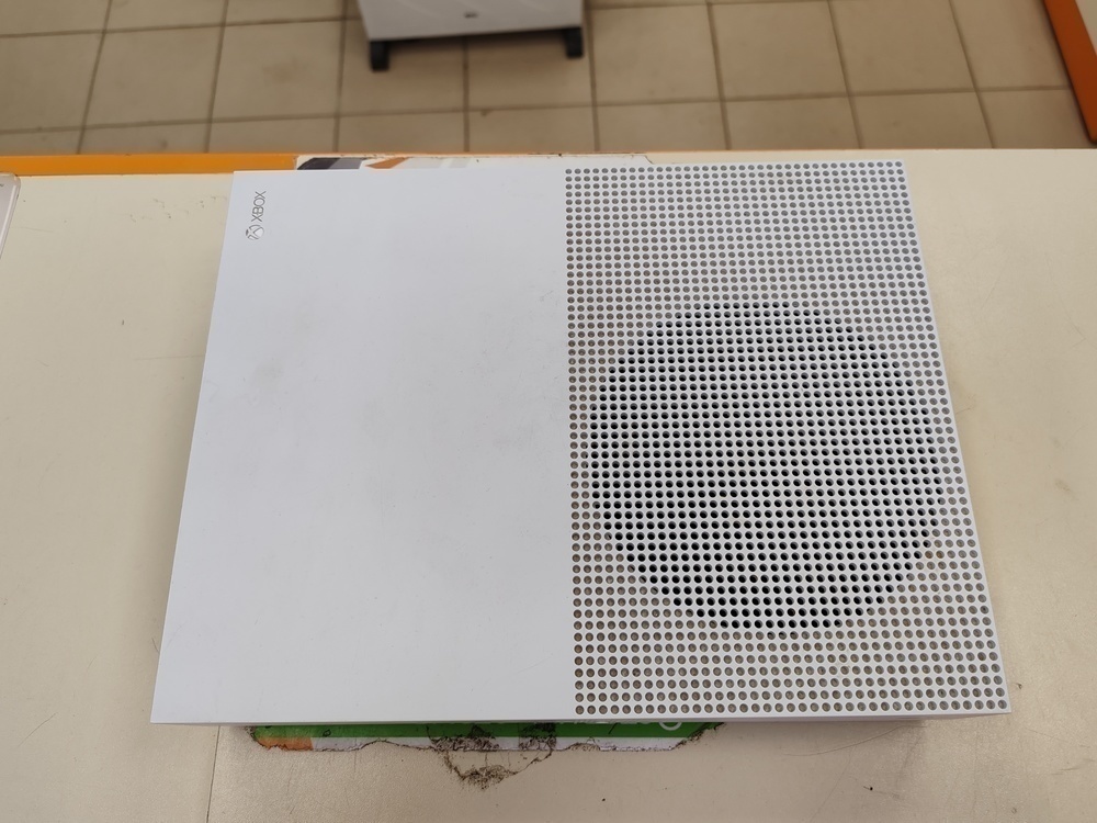 Игровая приставка Xbox One S 500Gb