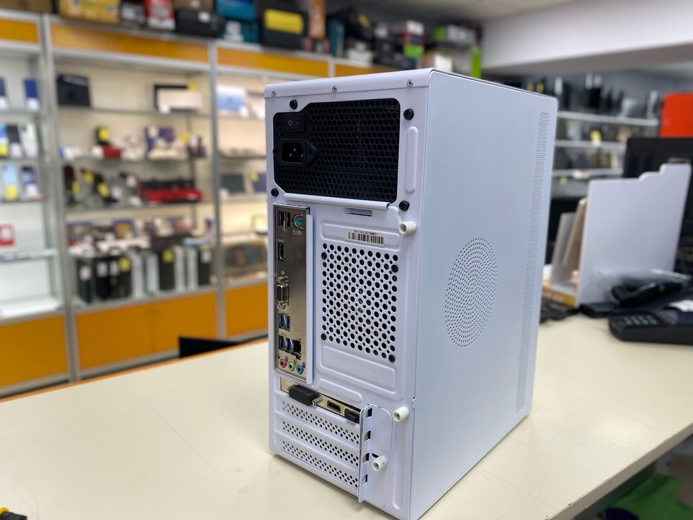 Системный блок Aero Cool; I5-10400F, GeForce GTX 1650, 16 Гб, 1 Tb, 500 Гб