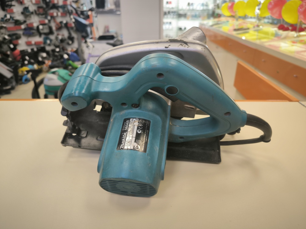 Дисковая пила Makita 5604R