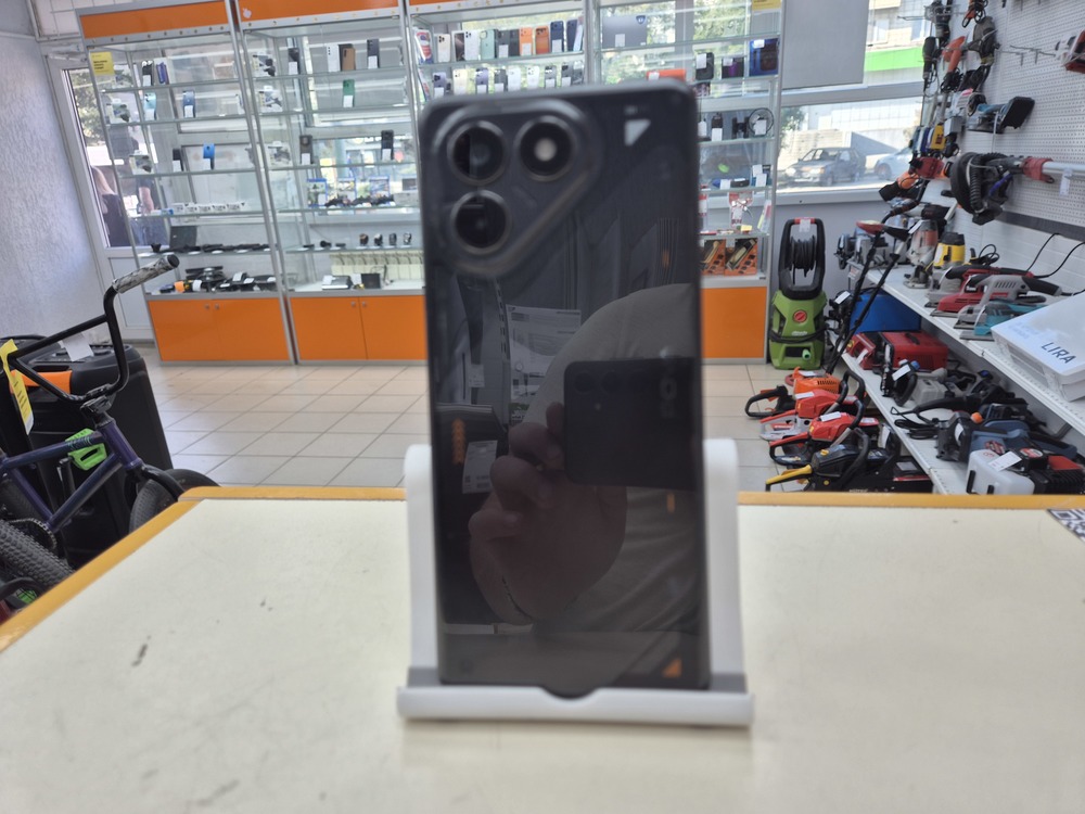 Смартфон Tecno Pova 7 Neo 8/128