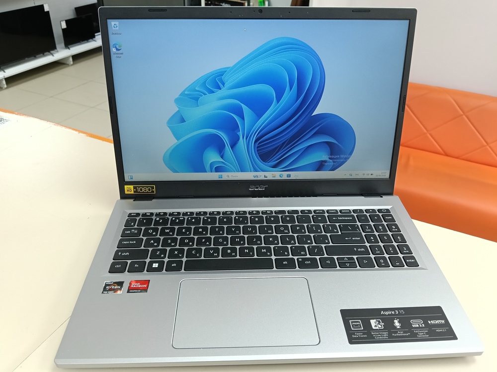 Ноутбук Acer; Ryzen 5 7520U, AMD Radeon (TM) Graphics, 8 Гб, 500 Гб, Нет
