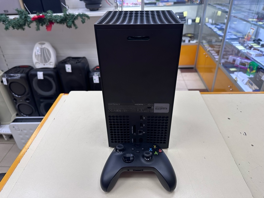 Игровая приставка Xbox Series X 1Tb