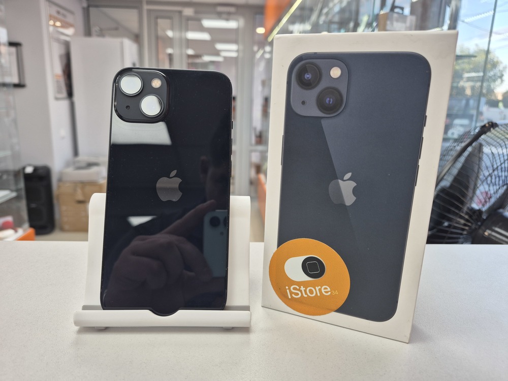 Смартфон Apple iPhone 13 128Gb