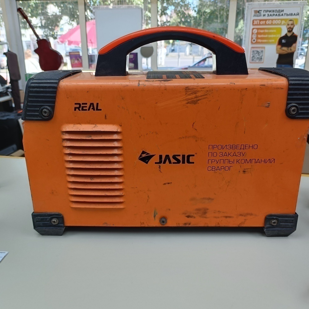 Сварочный аппарат Сварог Jasic ARC-220