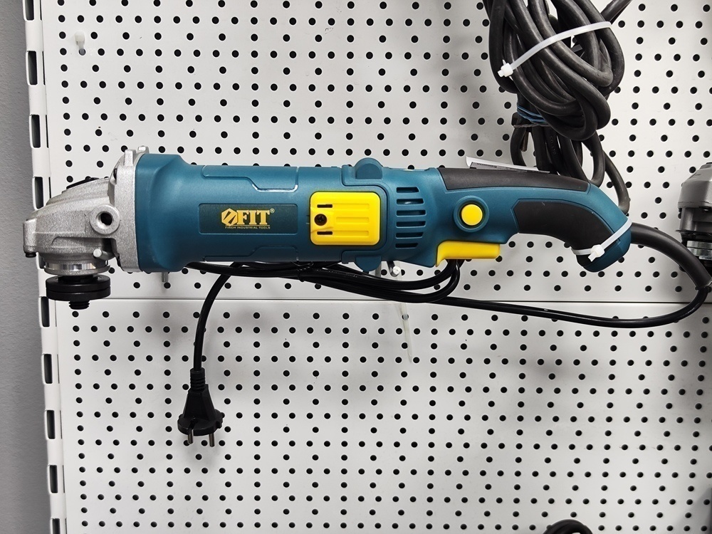Угловая шлифмашина FIT AG-150/1400