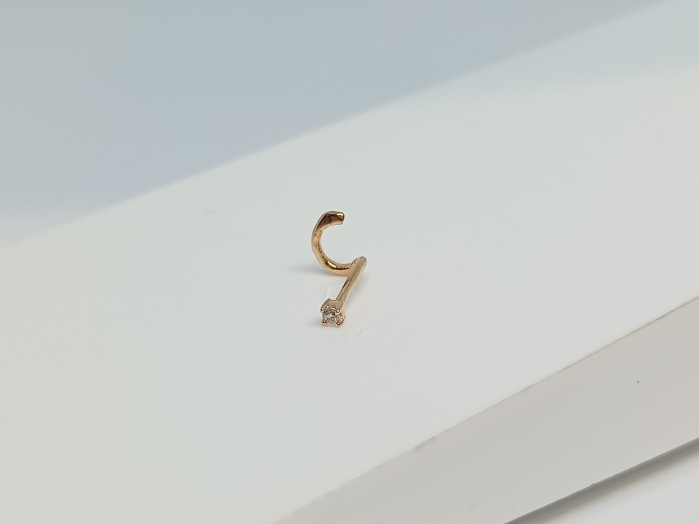 ПИРСИНГ С КАМНЕМ (Au 585)