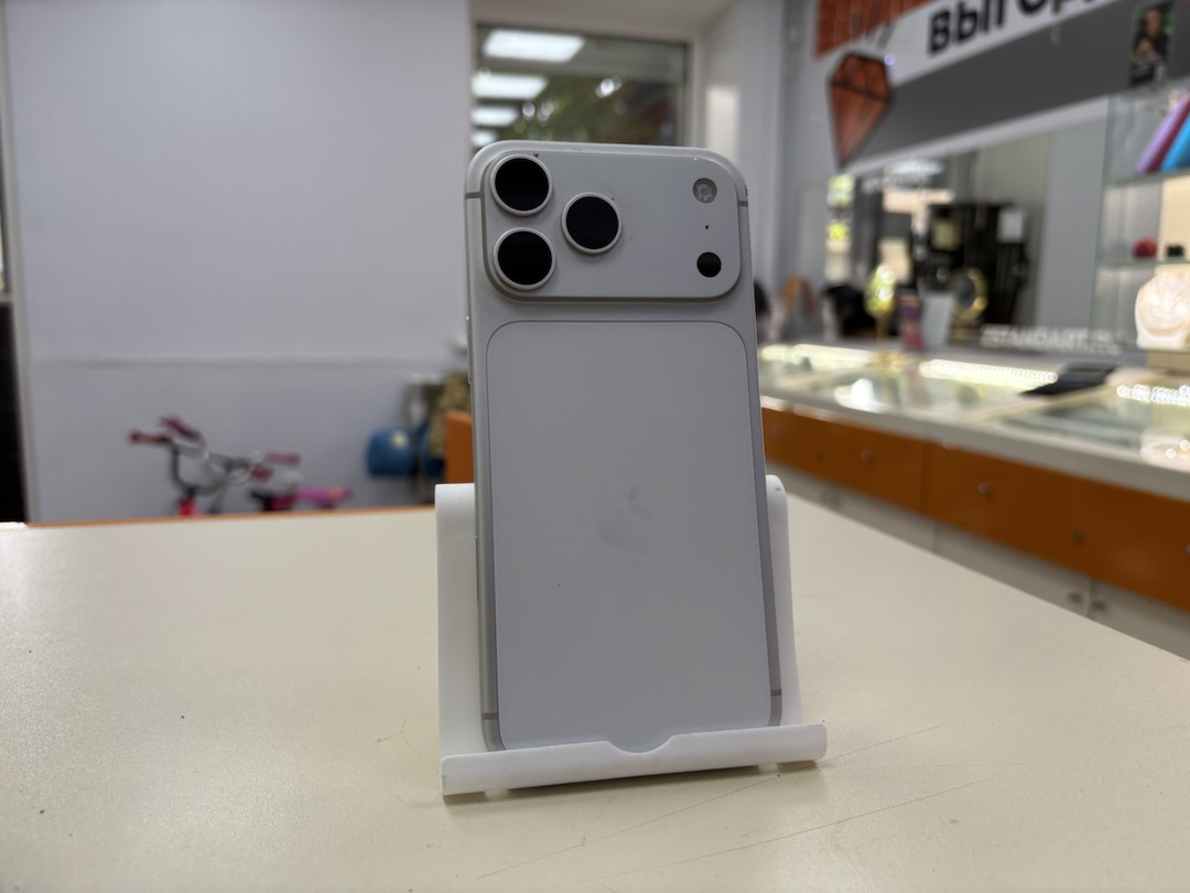 Смартфон Apple Iphone 17 Pro Max 256Gb eSim