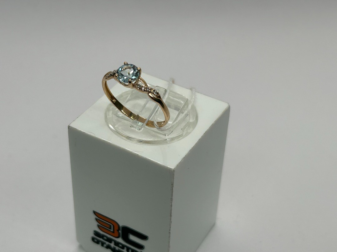 КОЛЬЦО С КАМНЯМИ (Au 585)