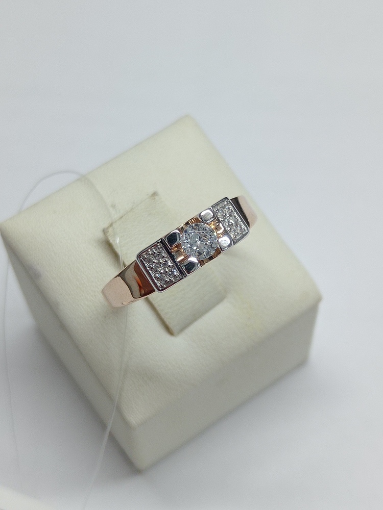 КОЛЬЦО С КАМНЯМИ (Au 585)