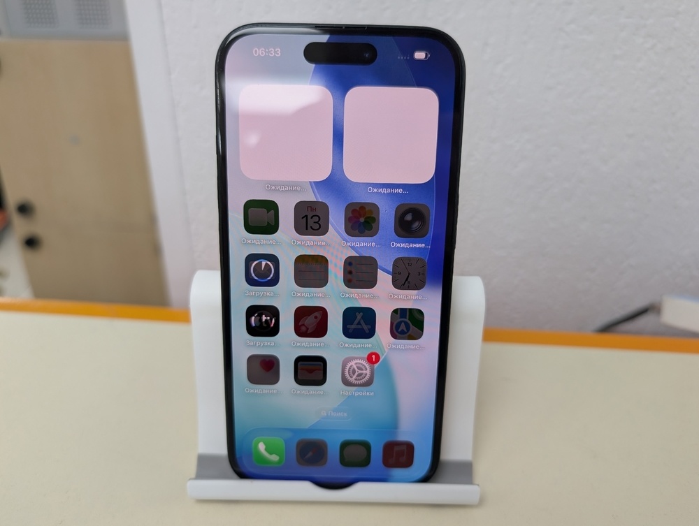 Смартфон Apple Iphone 16 128Gb