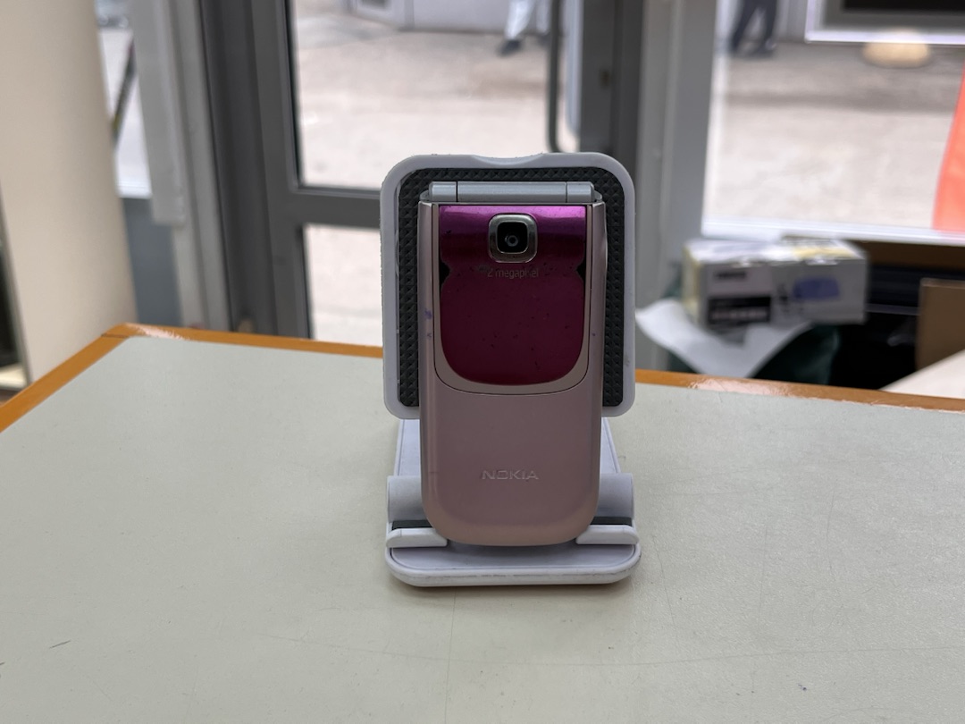 Мобильный телефон Nokia RM-365