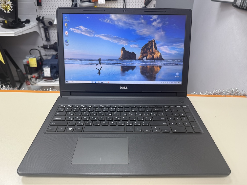 Ноутбук DELL Inspiron 15; A6-9225, Radeon R4 series, 4 Гб, Нет, 500 Гб