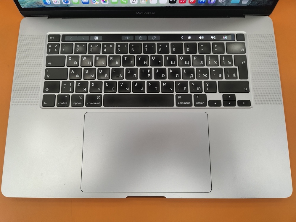 Ноутбук Apple MacBook Pro i7 (16 дюймов A2141, 2019)