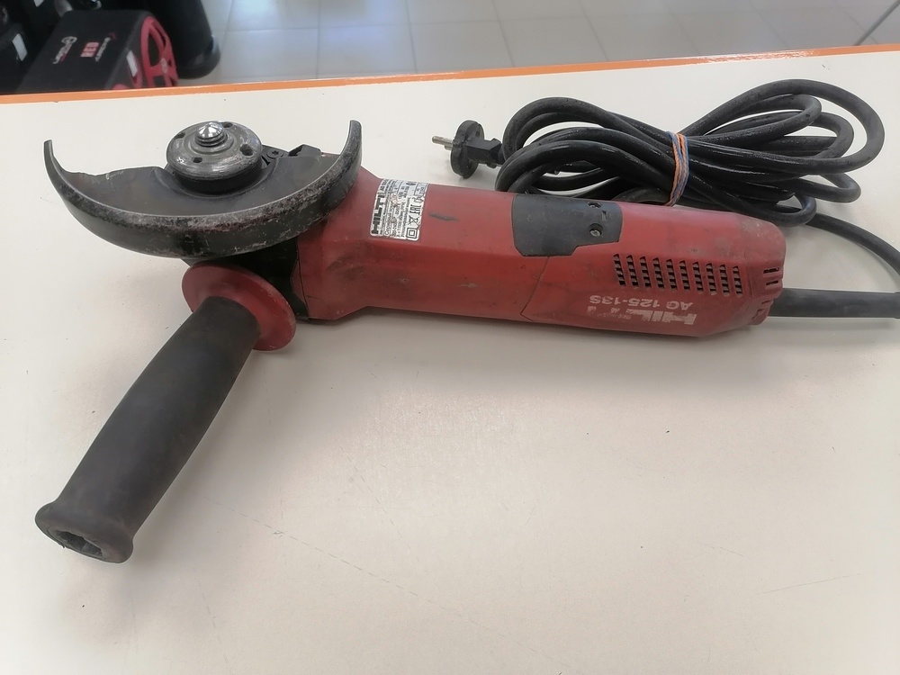 Угловая шлифмашина Hilti AG 125-13S