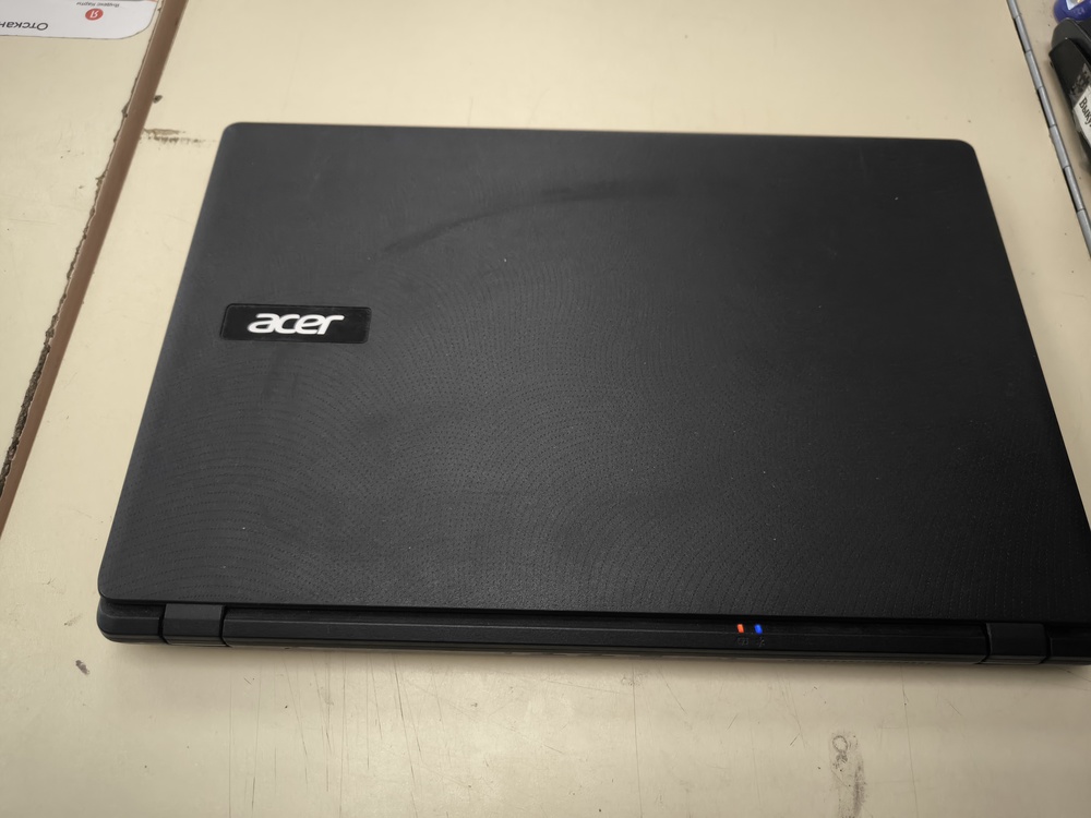 Ноутбук Acer Aspire ES 15; Celeron N3050, HD Graphics, 4 Гб, Нет, 500 Гб