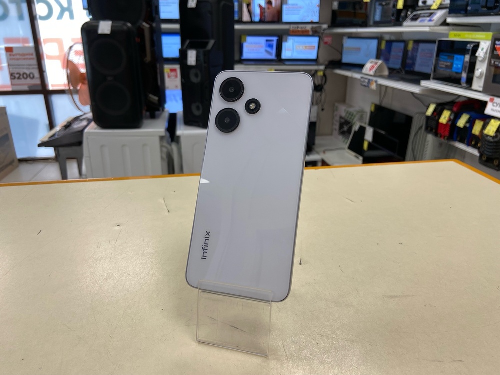 Смартфон Infinix HOT 30i 8/128