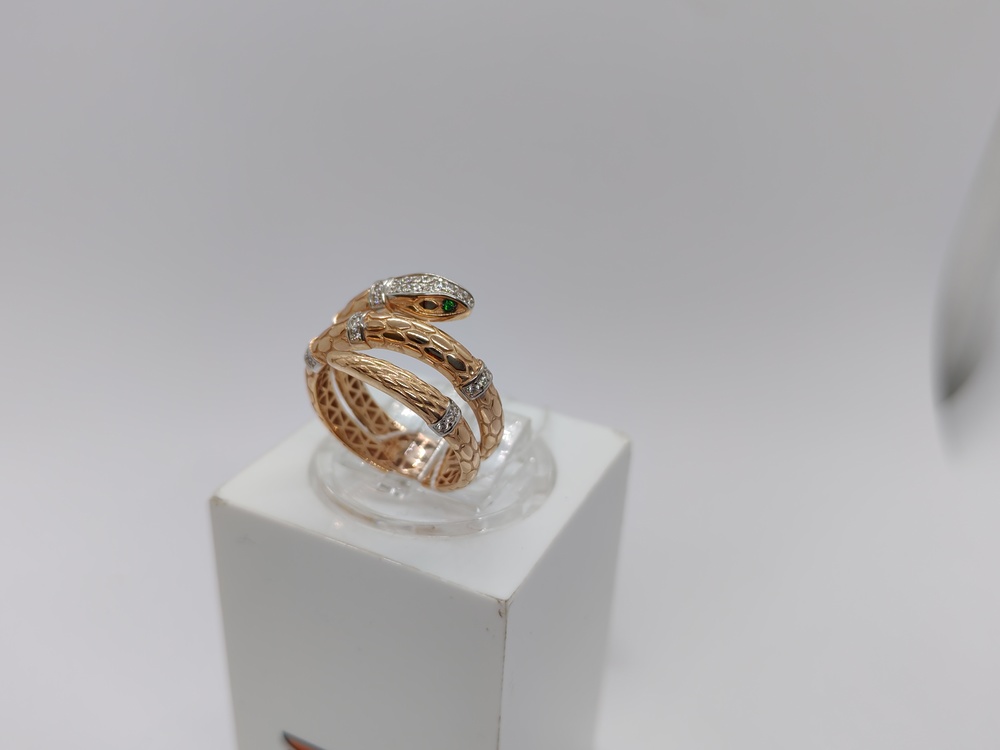 КОЛЬЦО С КАМНЯМИ (Au 585)