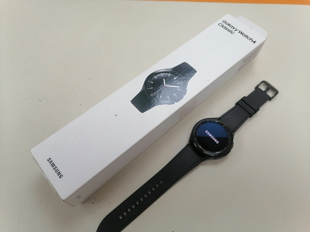 Смарт-часы Samsung Watch 4 Classic 46mm