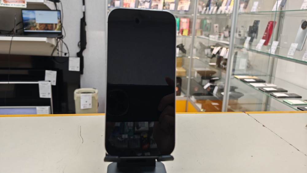 Смартфон Apple Iphone 16 Pro 256Gb