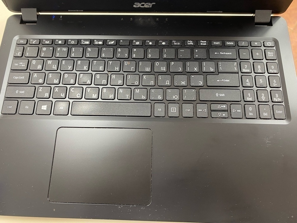 Ноутбук Acer; Ryzen 3 3200U, Intel UHD Graphics, 4 Гб, 256 Гб, Нет