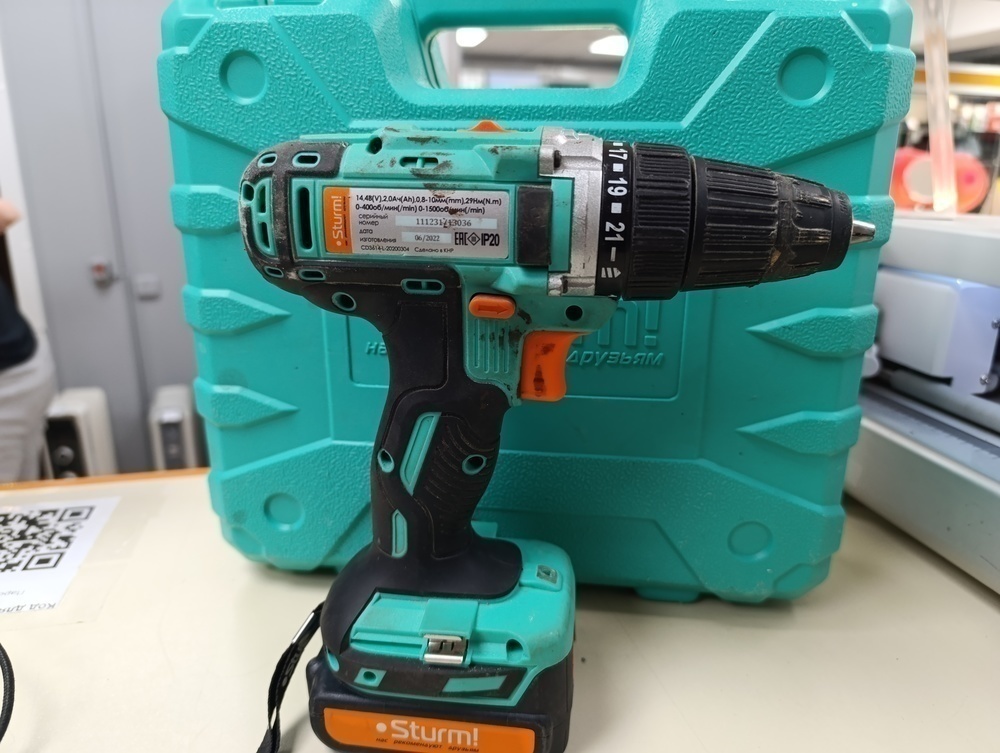 Шуруповерт Sturm! CD3614