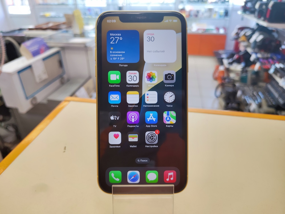 Смартфон Apple iPhone 11 64Gb