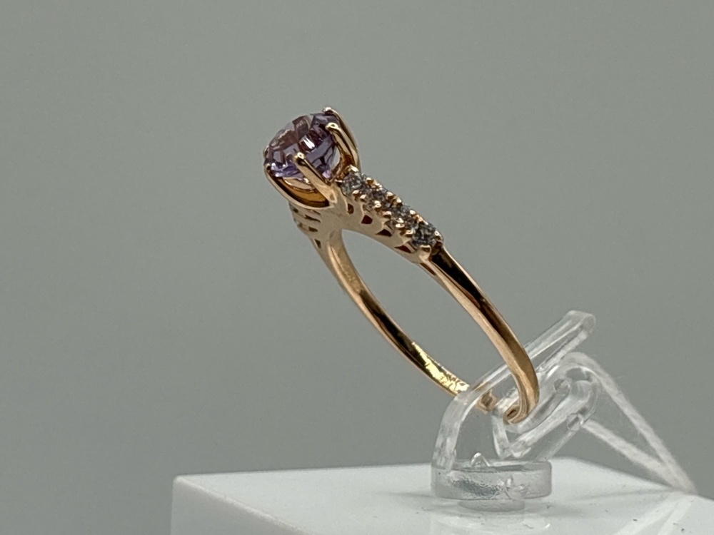 КОЛКМИ585 КОЛЬЦО С КАМНЯМИ (Au 585)