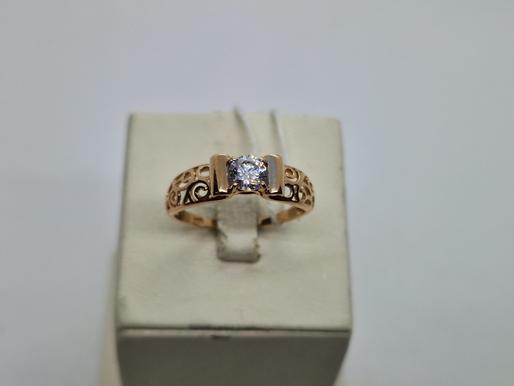 КОЛКМ585 КОЛЬЦО С КАМНЕМ (Au 585)