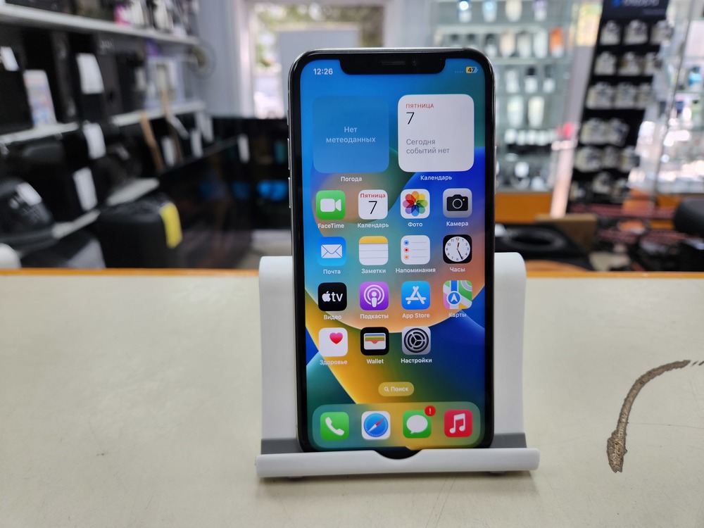 Смартфон Apple iPhone X 256Gb