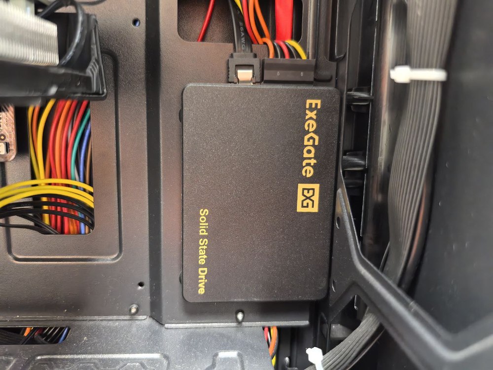 Системный блок Aero Cool; Core i3-10100F, Radeon RX 580, 16 Гб, 512 GB, Нет