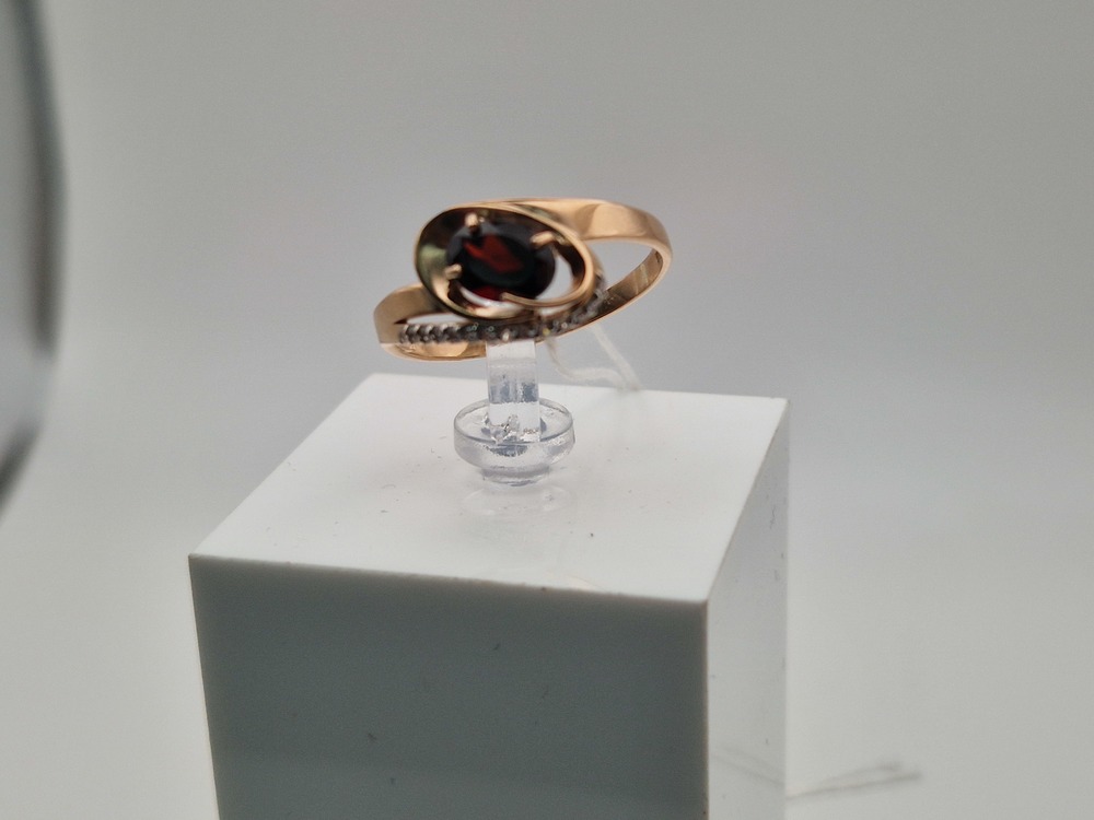 КОЛКМИ585 КОЛЬЦО С КАМНЯМИ (Au 585)