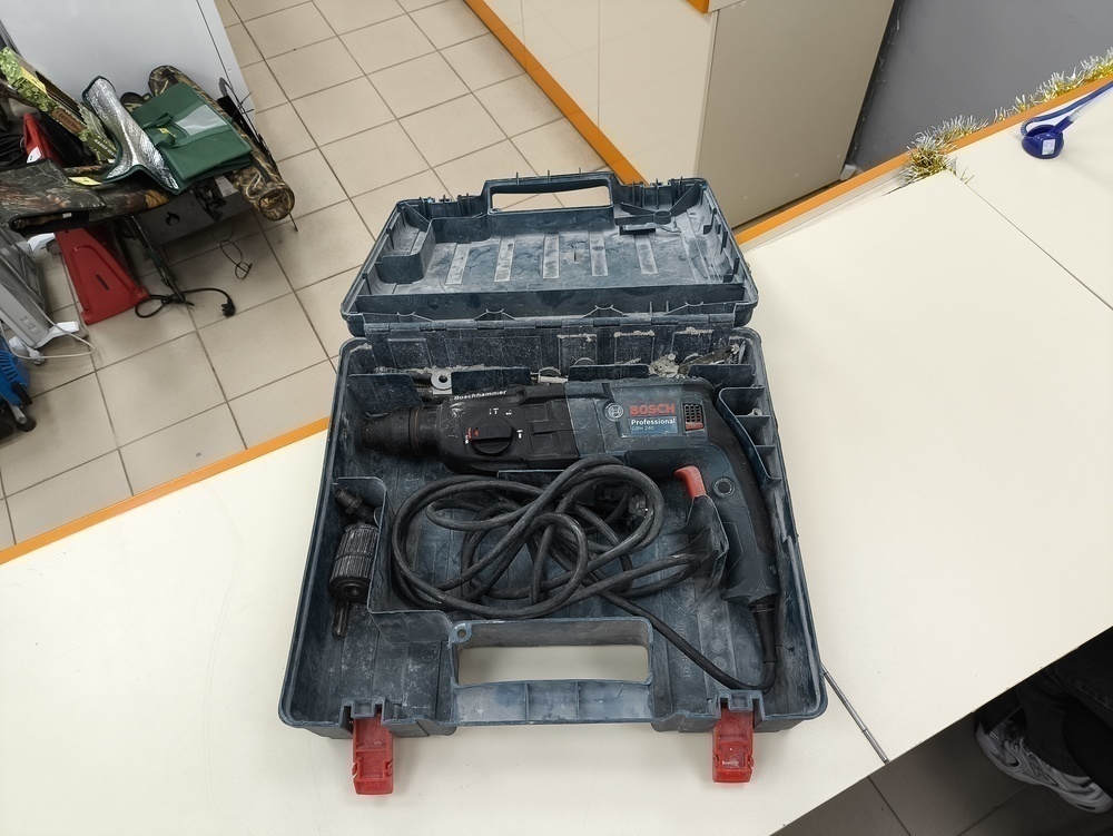 Перфоратор Bosch GBH 240