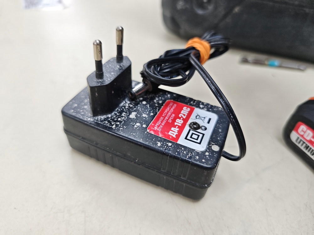 Шуруповерт ELTI CD-18-2L
