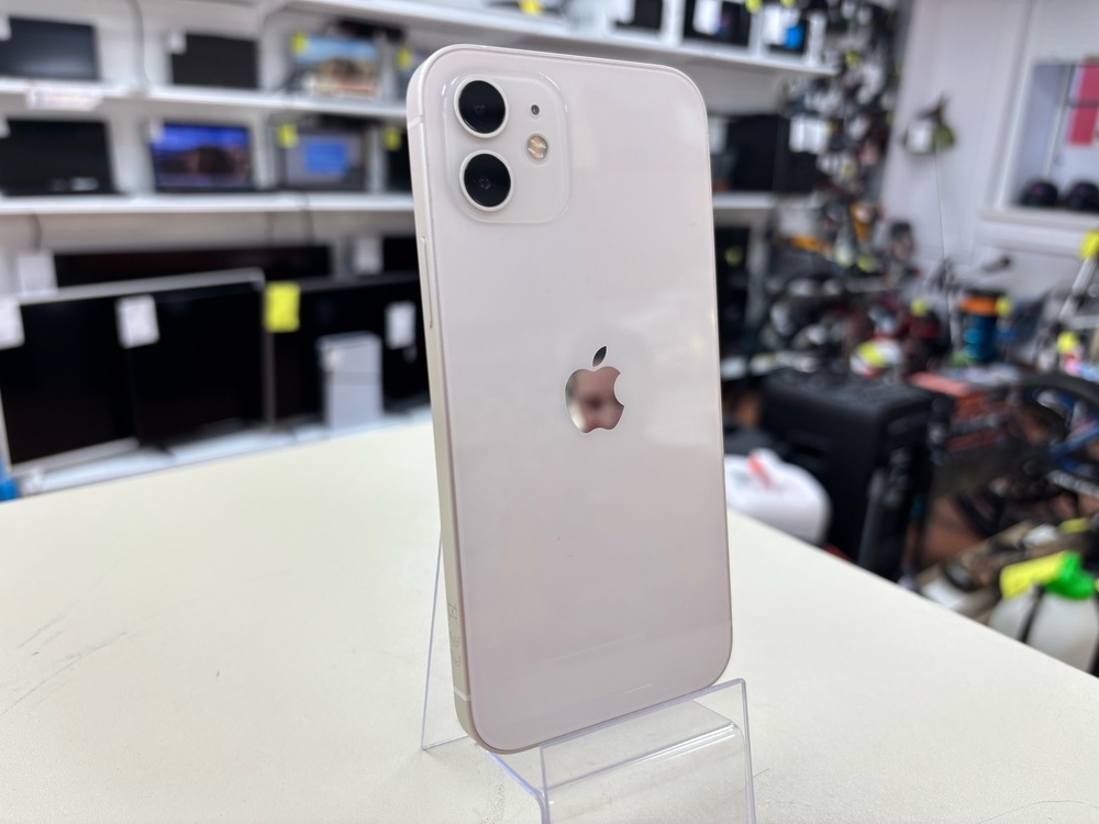 Смартфон Apple iPhone 12 64Gb