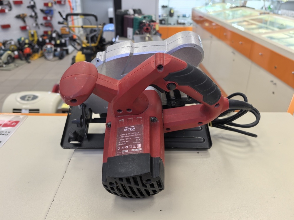 Дисковая пила Elitech ПД 1500