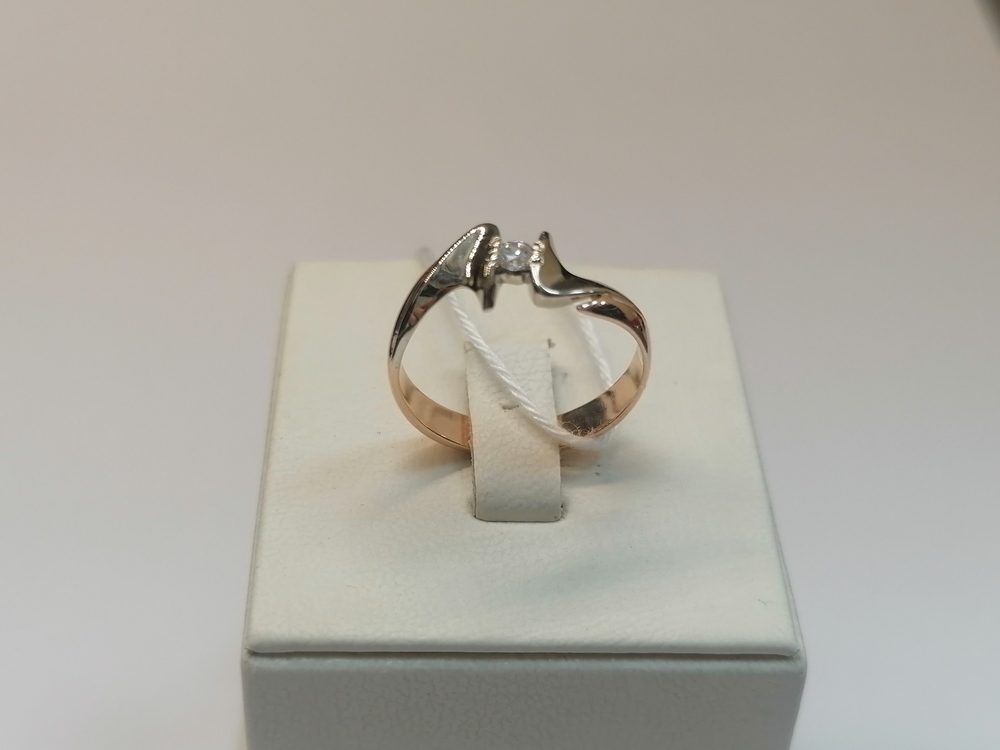 КОЛКМ585 КОЛЬЦО С КАМНЕМ (Au 585)