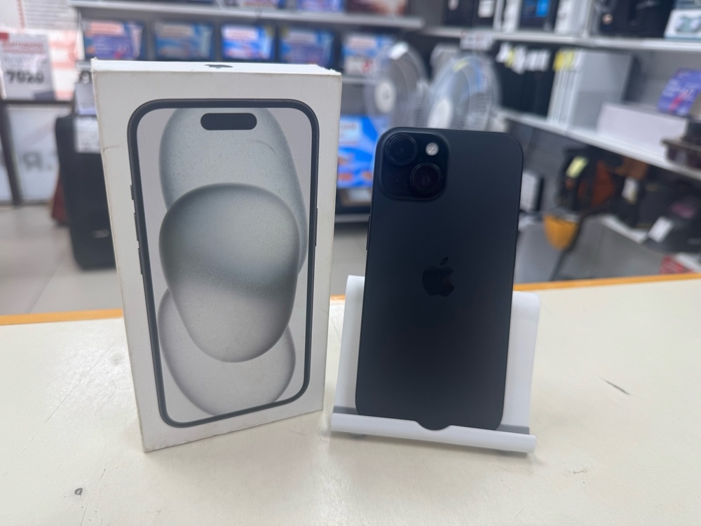 Смартфон Apple Iphone 15 128Gb