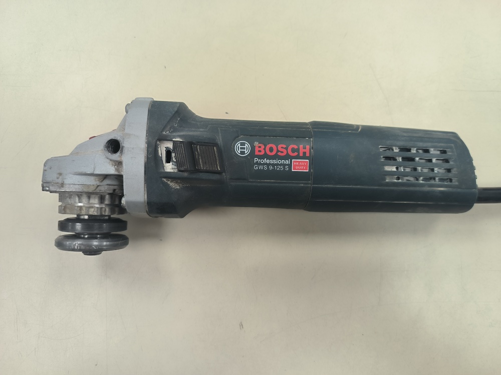 Угловая шлифмашина Bosch GWS 9-125 PROFESSIOHAL