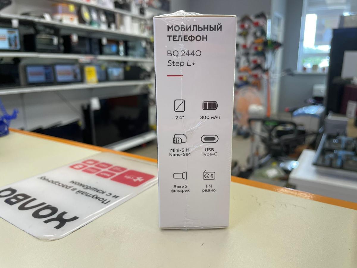 Мобильный телефон BQ 2440