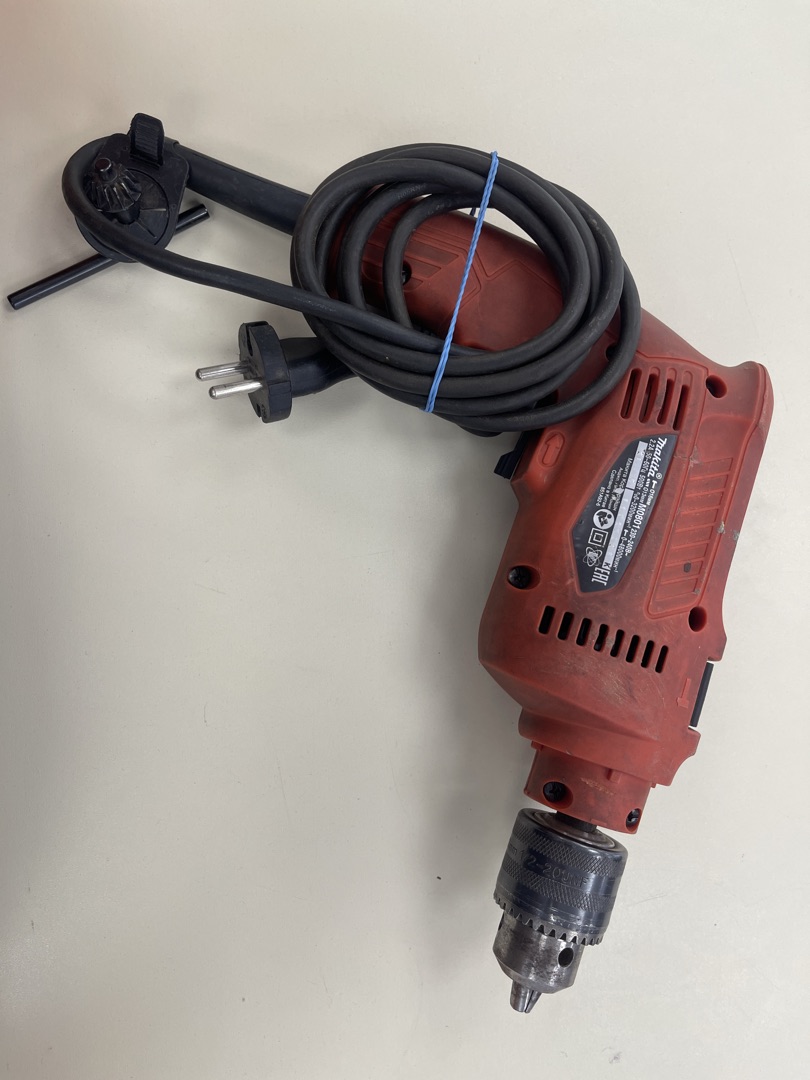 Дрель-ударная Makita M0801