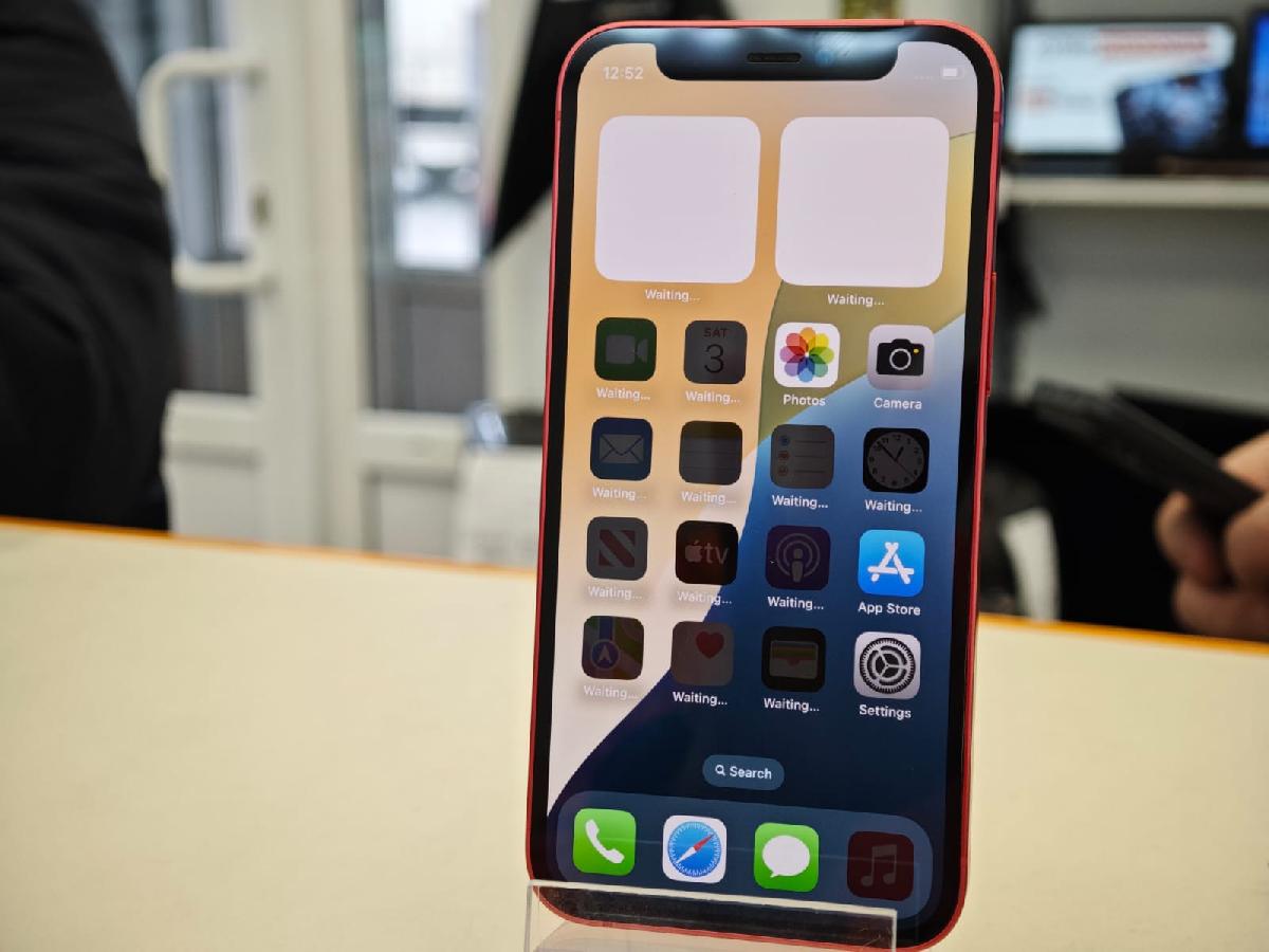 Смартфон Apple iPhone 12 mini 64Gb