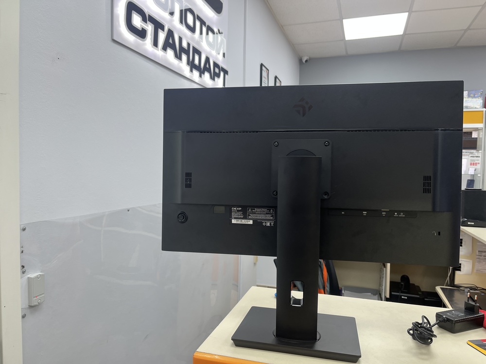 Монитор Dexp DF27H1