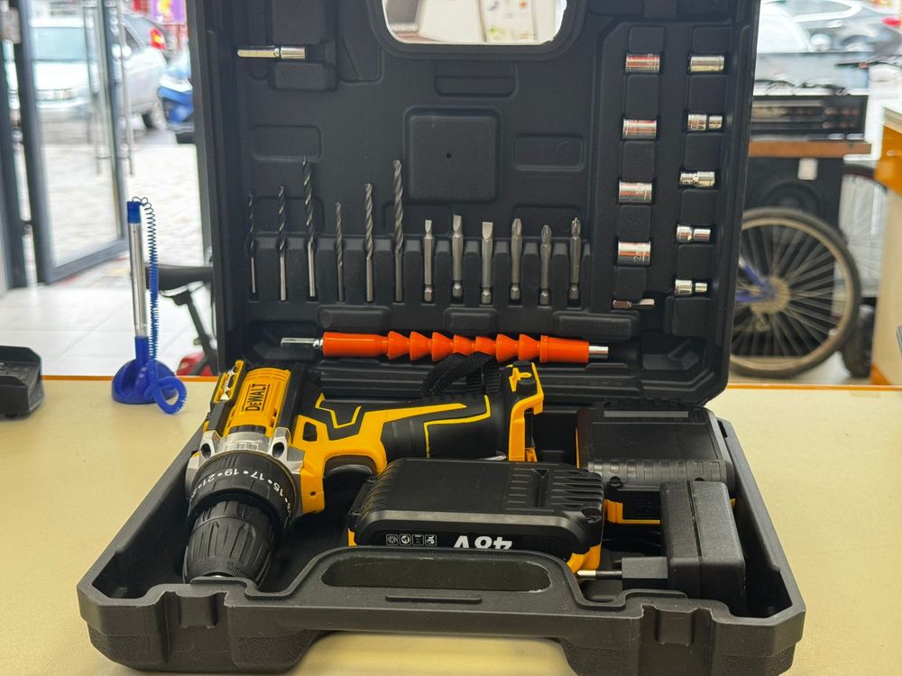 Шуруповерт Dewalt 18-25 n.m