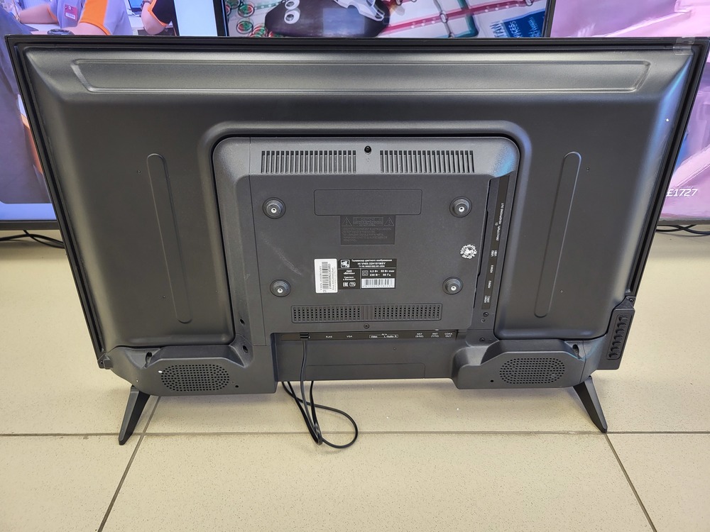 LED Телевизор HI VHIX-32H181MSY