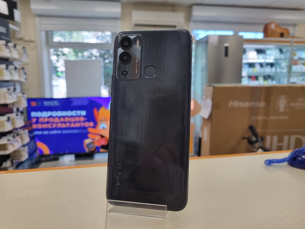 Смартфон Infinix HOT 12i 4/64