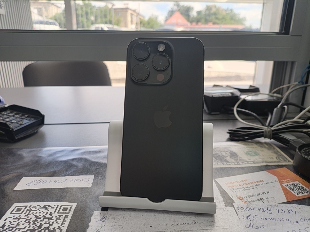 Смартфон Apple Iphone 15 Pro 256Gb