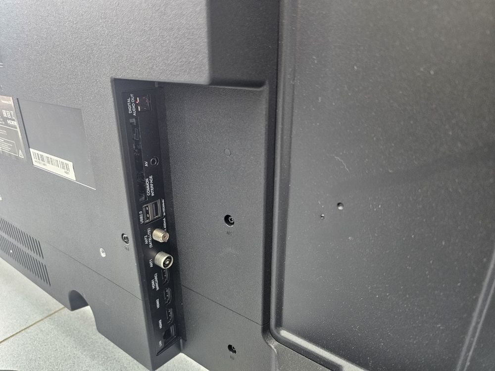 LED Телевизор Dexp A501
