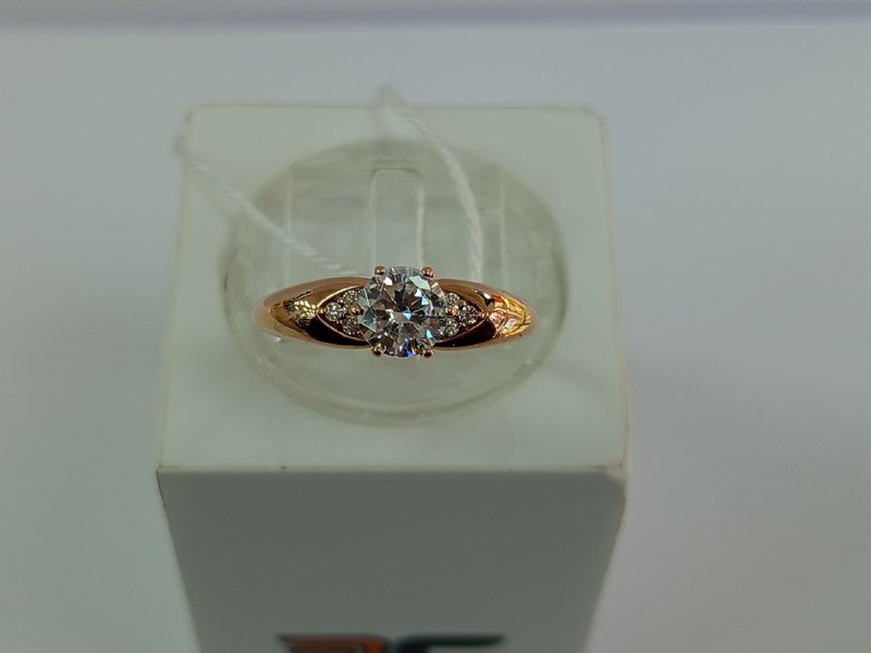 КОЛЬЦО С КАМНЯМИ (Au 585)