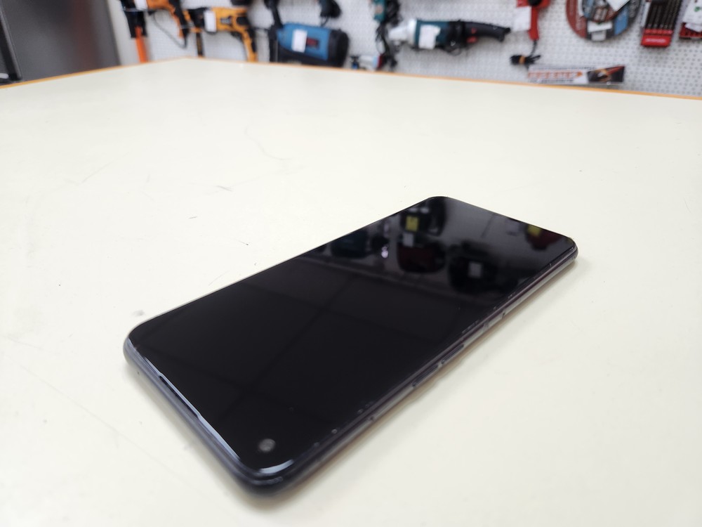 Смартфон Realme 9i 4/128
