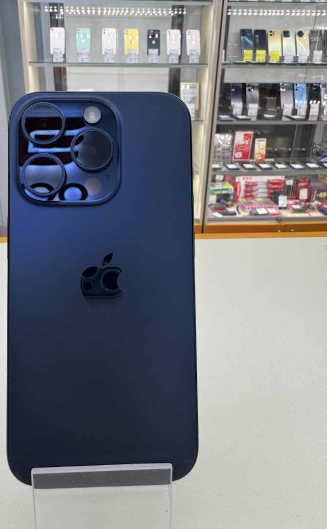 Смартфон Apple Iphone 15 Pro 256Gb